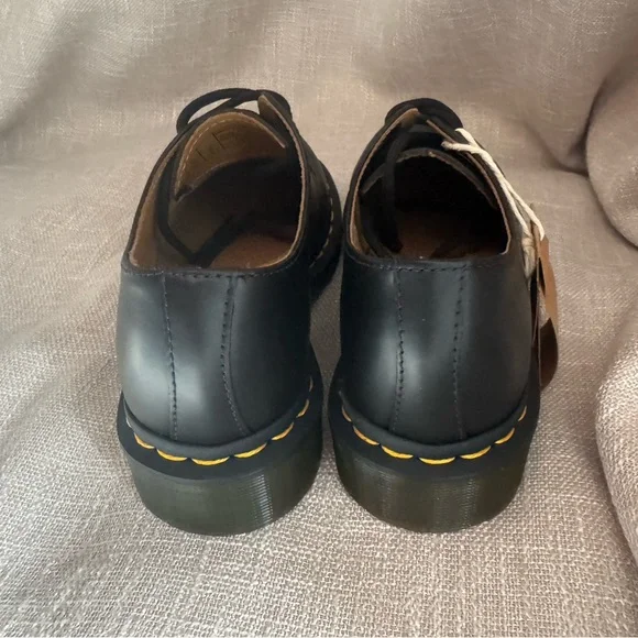 NEW Dr. Martens WOMEN'S SMOOTH LEATHER OXFORD SHOES Size 6 $140 - Picture 10 of 12
